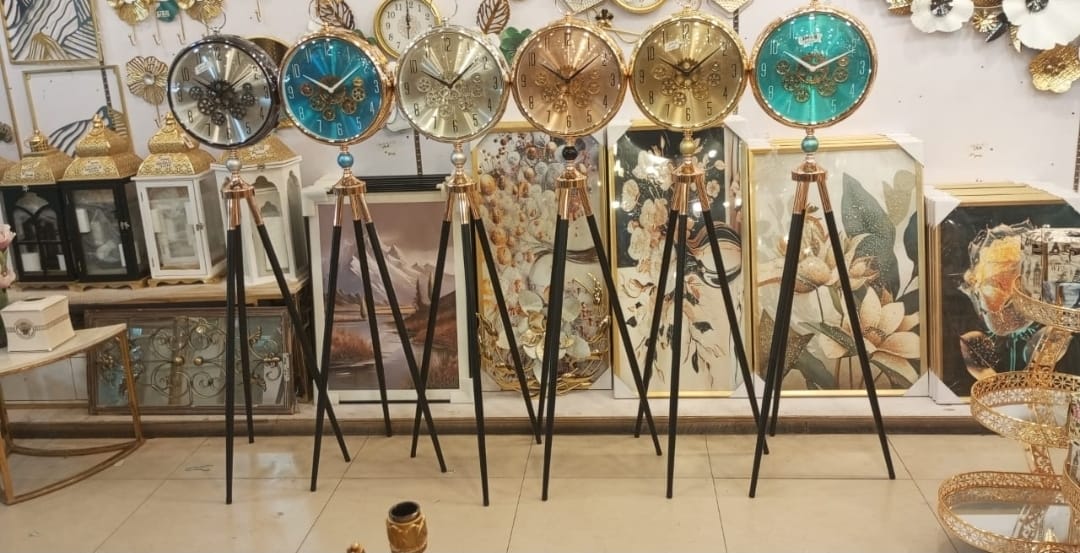 Standing clock with different color